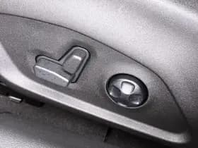 Jeep Compass 1.3T 4 x e 240 | 80th Anniversary thumbnail 19