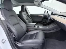 Tesla Model 3 Standard RWD Plus 60 kWh thumbnail 40