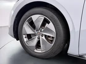 CUPRA Born Essential 62 kWh thumbnail 12