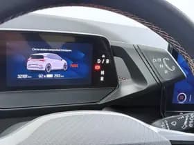 CUPRA Born Essential 62 kWh thumbnail 29