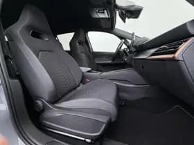 CUPRA Born Essential 62 kWh thumbnail 39