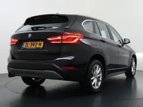 BMW X1 sDrive18i Executive thumbnail 8