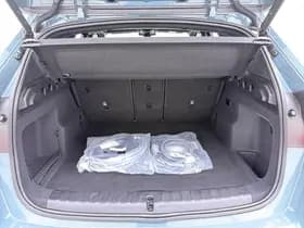 BMW IX1 xDrive30 67 kWh thumbnail 11