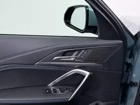 BMW IX1 xDrive30 67 kWh thumbnail 16