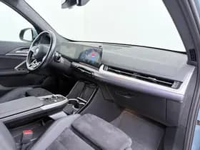 BMW IX1 xDrive30 67 kWh thumbnail 42