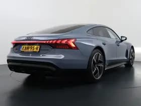 Audi E-tron GT RS 93 kWh thumbnail 8
