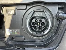 Peugeot 3008 1.6 HYbrid 225 GT thumbnail 7