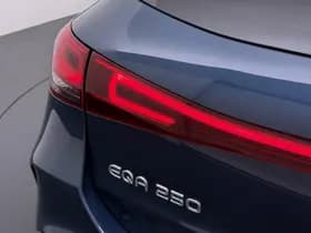 Mercedes-Benz EQA 250 AMG Line 67 kWh thumbnail 2