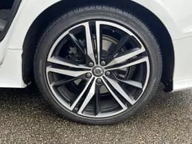 Volvo V60 2.0 T8 Twin Engine AWD R-Design thumbnail 16