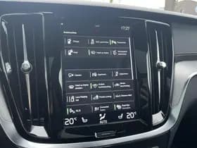 Volvo V60 2.0 T8 Twin Engine AWD R-Design thumbnail 33