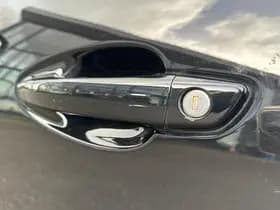 Peugeot 3008 1.6 HYbrid 225 GT Pack Business thumbnail 13