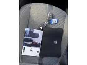 Peugeot 208 1.2 Hybrid 110 e-DCS6 Allure thumbnail 13