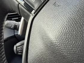 Peugeot 208 1.2 Hybrid 110 e-DCS6 Allure thumbnail 19