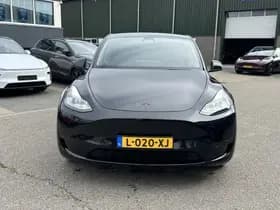 Tesla Model Y Long Range AWD 75 kWh thumbnail 2