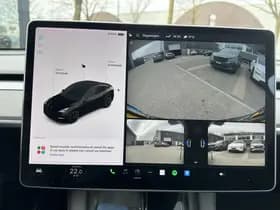 Tesla Model Y Long Range AWD 75 kWh thumbnail 16