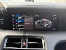 Porsche Taycan Performance 84 kWh thumbnail 25