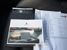 Porsche Taycan Performance 84 kWh thumbnail 30