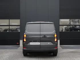 Ford Transit Custom 320 2.0 TDCI L2H1 Trend DC 136pk - Carplay - Android - Camera - LED koplampen - Stoel + Stuurverwarming - Rijklaar thumbnail 6