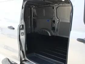 Ford Transit Custom 300 2.0 TDCI L1H1 Trend 136pk - Carplay - Android - Camera - LED - Stoelverwarming - 70l tank - Rijklaar thumbnail 9