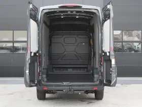 Ford Transit 350 2.0 TDCI L3H3 Trend 165pk - Facelift - Adaptive Cruise - Navigatie - Blind Spot - 360 Camera - Stoel - Stuurverwarming - Rijklaar thumbnail 4