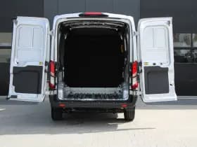 Ford Transit 350 2.0 TDCI L2H2 Limited 165pk - Adaptive Cruise - Xenon - Navi - Blind Spot - 360 camera - Rijklaar thumbnail 4