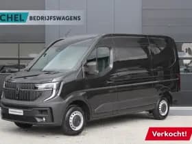 Renault Master T35 2.0 dCi 130pk L2H2 Advance - Carplay - Climate - Parkeersensoren - LED - Trekhaak - DAB - Stoelverwarming - Rijklaar
