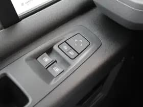 Renault Master T35 2.0 dCi 130pk L2H2 Advance - Carplay - Climate - Parkeersensoren - LED - Trekhaak - DAB - Stoelverwarming - Rijklaar thumbnail 16