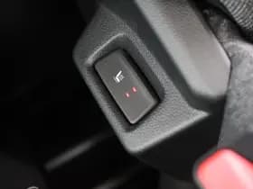 Renault Master T35 2.0 dCi 130pk L2H2 Advance - Carplay - Climate - Parkeersensoren - LED - Trekhaak - DAB - Stoelverwarming - Rijklaar thumbnail 37