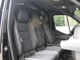 Renault Master T35 2.0 dCi 130pk L2H2 Advance - Carplay - Climate - Parkeersensoren - LED - Trekhaak - DAB - Stoelverwarming - Rijklaar thumbnail 41