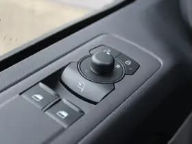 Ford Transit Custom 320 2.0 TDCI L2H1 Limited 170pk - 1+1 Stoelopstelling - 2x Schuifdeur - Adaptive Cruise - Verwarmd stuur - Blind spot - Navigatie - Camera - Draadloos laden - Rijklaar thumbnail 18