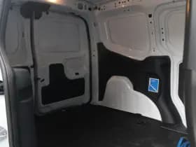 Ford E-Transit Courier Trend 44 kWh 136pk - Stoel/Stuurverwarming - Camera - Cruise - Carplay/Android - Rijklaar thumbnail 12