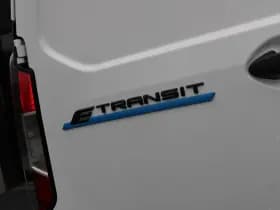 Ford E-Transit Courier Trend 44 kWh 136pk - Stoel/Stuurverwarming - Camera - Cruise - Carplay/Android - Rijklaar thumbnail 33