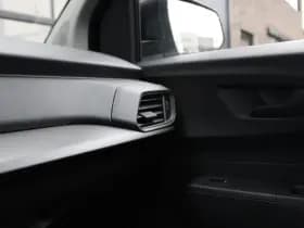 Ford E-Transit Courier Trend 44 kWh 136pk - Stoel/Stuurverwarming - Camera - Cruise - Carplay/Android - Rijklaar thumbnail 38