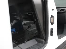 Ford E-Transit Courier Trend 44 kWh 136pk - Stoel/Stuurverwarming - Camera - Cruise - Carplay/Android - Rijklaar thumbnail 46