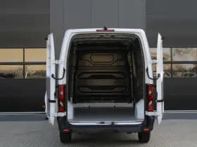 Renault Master E-Tech T35 L3H2 Advance long range 87 kWh 143pk - Camera - Voorruit verwarming - Cruise - LED - Carplay/Android - Rijklaar thumbnail 7