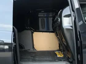 Ford Transit Connect 1.5 EcoBlue L2 Limited 120pk - Automaat - Trekhaak - Stoelverwarming - Navi - Bluetooth - Camera - Rijklaar thumbnail 12