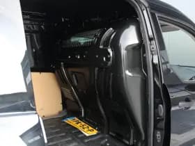 Ford Transit Connect 1.5 EcoBlue L2 Limited 120pk - Automaat - Trekhaak - Stoelverwarming - Navi - Bluetooth - Camera - Rijklaar thumbnail 13