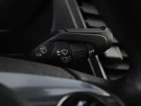 Ford Transit Connect 1.5 EcoBlue L2 Limited 120pk - Automaat - Trekhaak - Stoelverwarming - Navi - Bluetooth - Camera - Rijklaar thumbnail 23