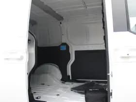 Kia PV5 L2H1 Essential 71.2 kWh 164pk - 416km WLTP - Stoel/Stuurverwarming - Keyless - V2L - Camera - ACC met stuurhulp - Rijklaar thumbnail 13