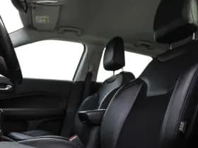 Jeep Compass 1.3T Night Eagle Liberty Edition thumbnail 3