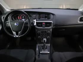 Volvo V40 1.5 T2 Kinetic Automaat thumbnail 2