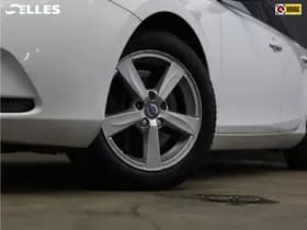Volvo V40 1.5 T2 Kinetic Automaat thumbnail 14