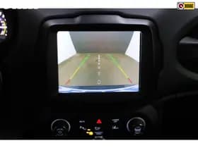 Jeep Renegade 4xe 240 Plug-in Hybrid Electric S thumbnail 21