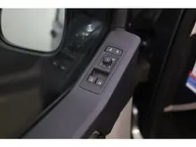 Volkswagen Transporter 2.0 TDI L2H1 DC Highline thumbnail 8
