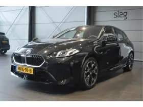 BMW 1-serie 120 M Sport navi camera led pdc cruise 18 inch !! thumbnail 2