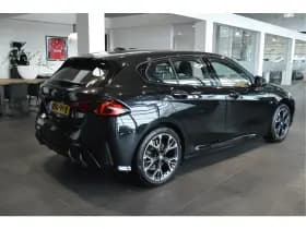 BMW 1-serie 120 M Sport navi camera led pdc cruise 18 inch !! thumbnail 4