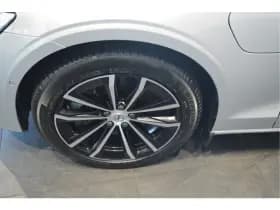 Volvo V60 2.0 T6 Plug-in hybrid AWD Plus Dark leer trekhaak !! thumbnail 13