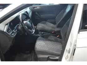 Volkswagen Taigo 1.5 TSI 2X R-LINE Black Style camera led 18 inch 150 pk !! thumbnail 13