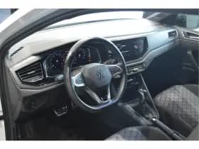 Volkswagen Taigo 1.5 TSI 2X R-LINE Black Style camera led 18 inch 150 pk !! thumbnail 15