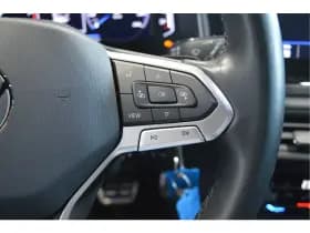 Volkswagen Taigo 1.5 TSI 2X R-LINE Black Style camera led 18 inch 150 pk !! thumbnail 17